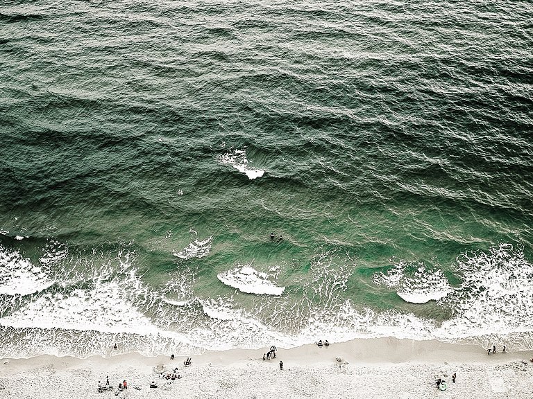 In recent decades, the oceans have been soaking up greater and greater amounts of carbon dioxide each year. We can’t count on that trend to continue forever, says a new study. Credit: Caleb Jones/Unsplash https://unsplash.com/photos/G3EMue5dLO0